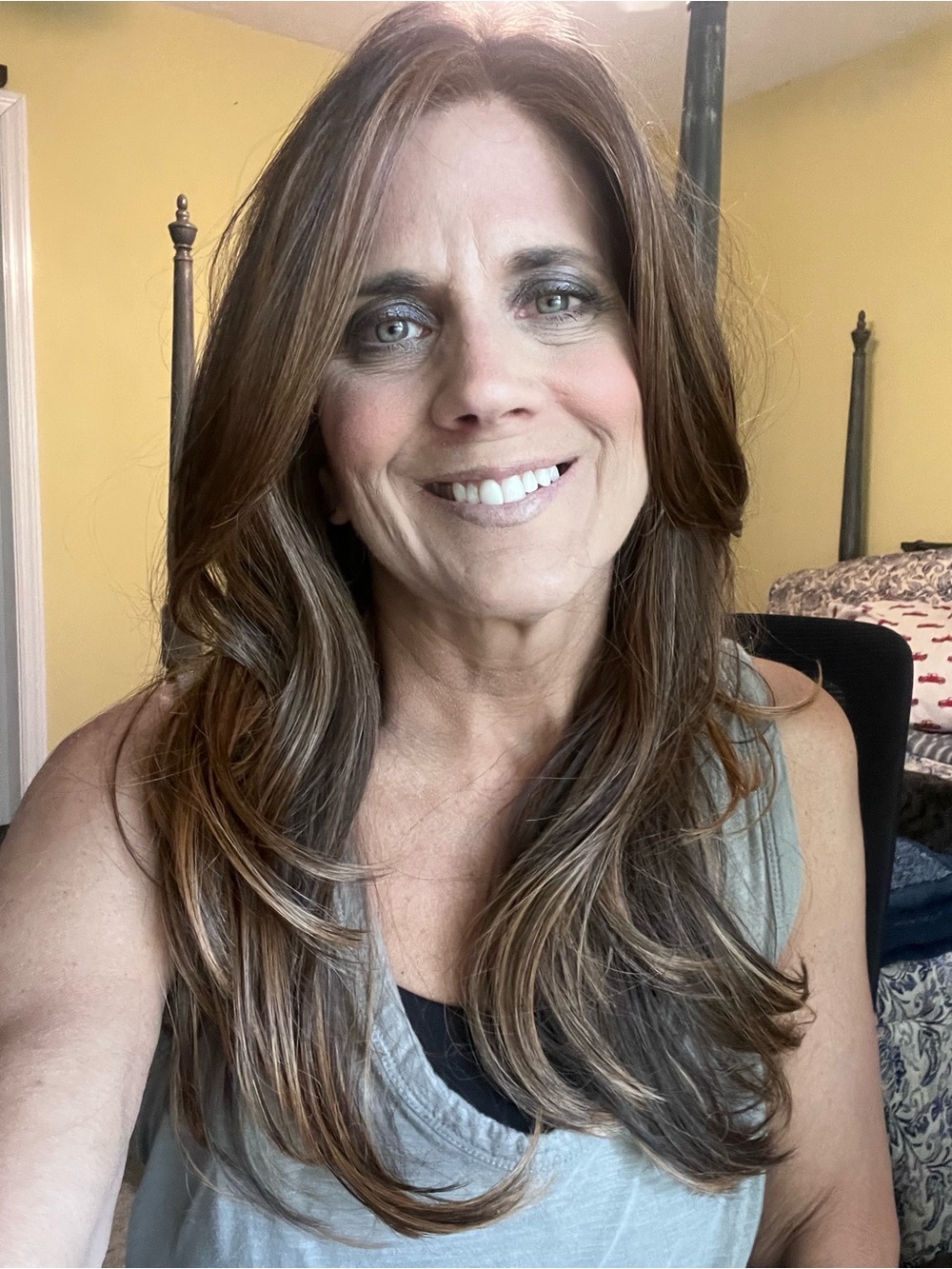 Styles by Soma Grand Occasion in Chocolate Cedar
